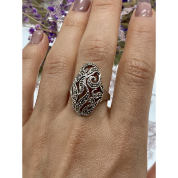 Sky Jewelry Серебряное кольцо с марказитами  Обаяние