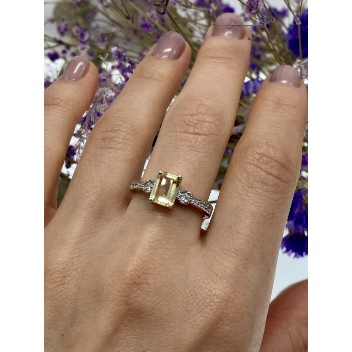 Sky Jewelry Серебряное кольцо с желтым турмалином и фианитами