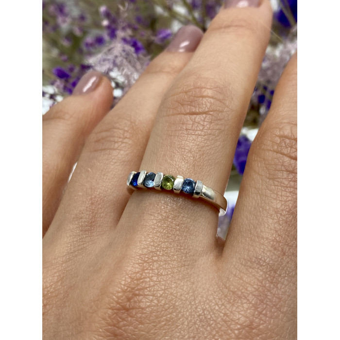 Sky Jewelry Серебряное кольцо с топазом хризолитом и шпинелью