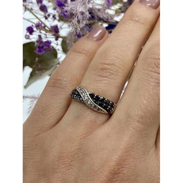 Sky Jewelry Серебряное кольцо с черным и белым турмалином   Инь Ян