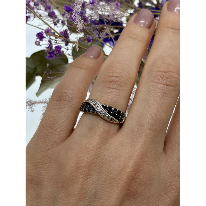 Sky Jewelry Серебряное кольцо с черным и белым турмалином   Инь Ян