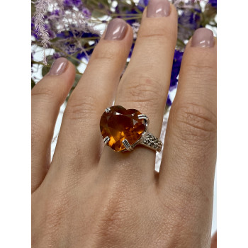 Sky Jewelry Серебряное кольцо с гелиодором и марказитом  Сердце