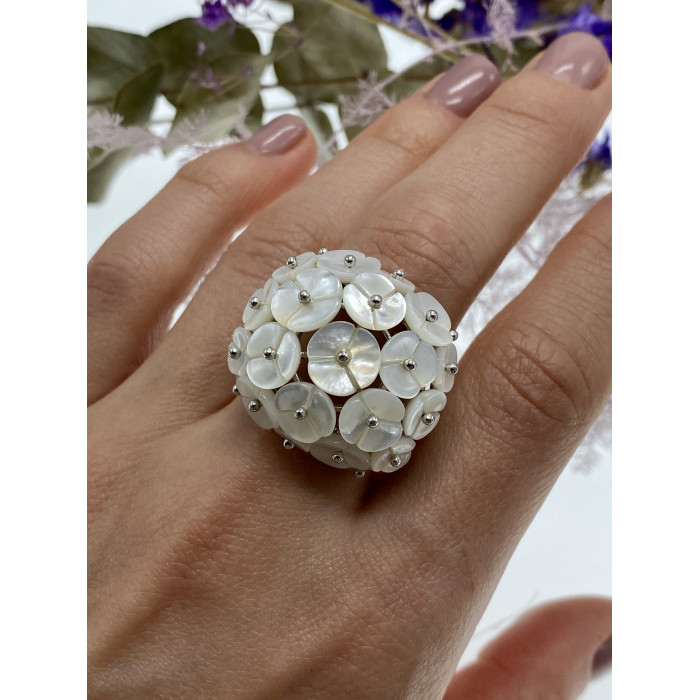 Sky Jewelry Серебряное кольцо с перламутром   Перламутровые цветы
