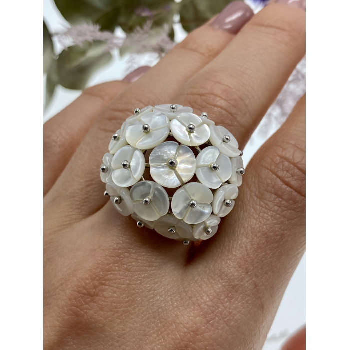 Sky Jewelry Серебряное кольцо с перламутром   Перламутровые цветы