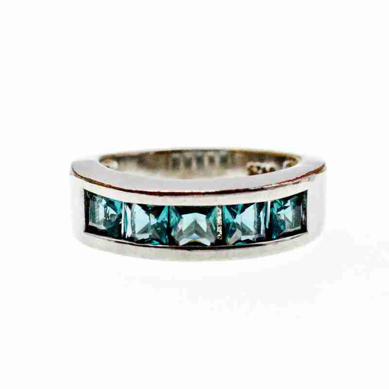 Sky Jewelry Серебряное кольцо с камнями шпинель  Фантастика