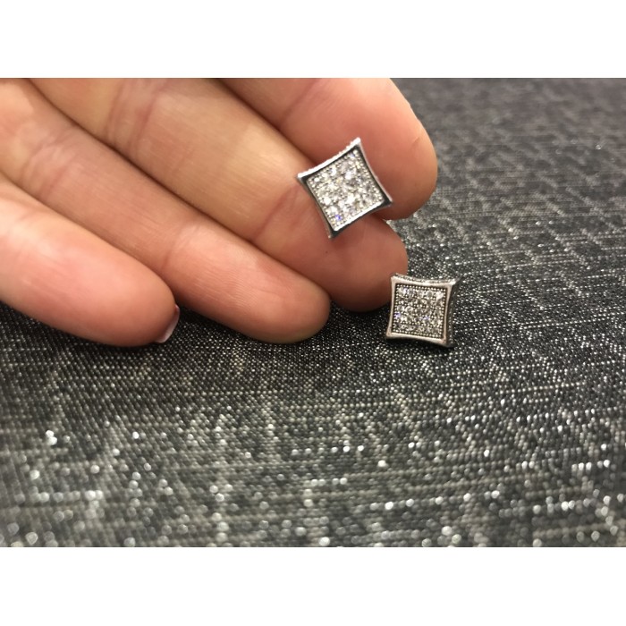 Sky Jewelry Серебряные серьги гвоздики с фианитами