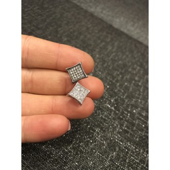 Sky Jewelry Серебряные серьги гвоздики с фианитами