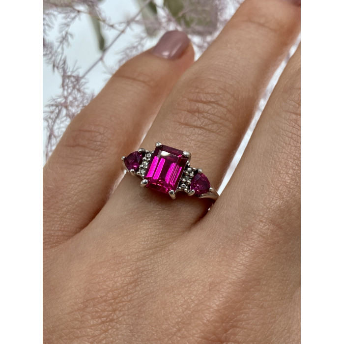 Sky Jewelry Серебряное кольцо с розовым топазом  Нежность