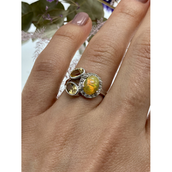 Sky Jewelry Серебряное кольцо с гелиодором опалом и фианитами   Нежность