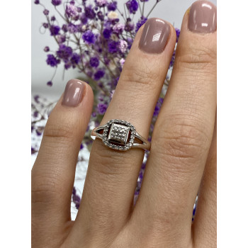 Sky Jewelry Серебряное кольцо с белыми сапфирами Классика