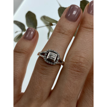 Sky Jewelry Серебряное кольцо с белыми сапфирами Классика