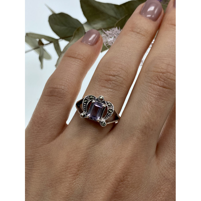 Sky Jewelry Серебряное кольцо с иолитом и марказитом  Грация