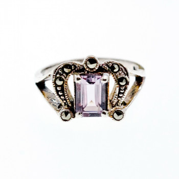 Sky Jewelry Серебряное кольцо с иолитом и марказитом  Грация