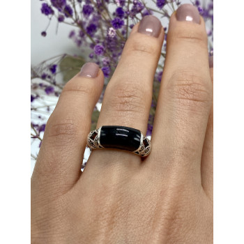 Sky Jewelry Серебряное кольцо с ониксом и марказитом  Желание