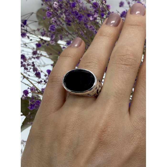 Sky Jewelry Серебряное кольцо с черным нефритом  Изысканность