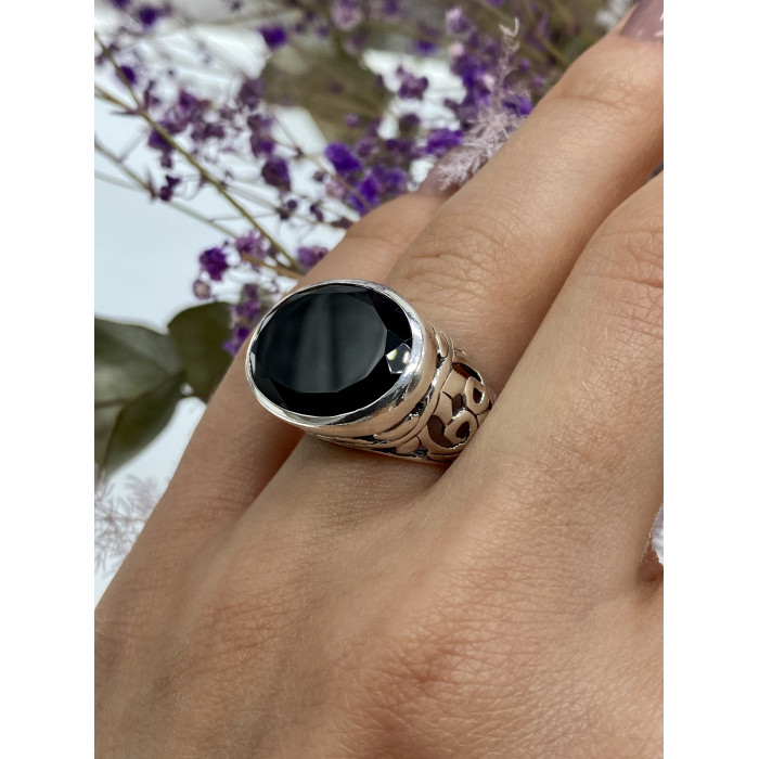 Sky Jewelry Серебряное кольцо с черным нефритом  Изысканность