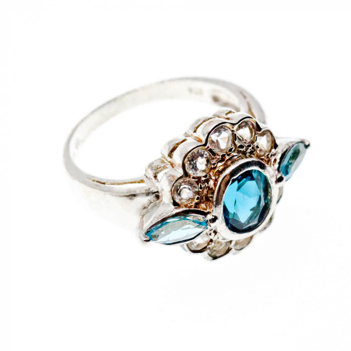 Sky Jewelry Серебряное кольцо с камнями аквамарин и гошенит