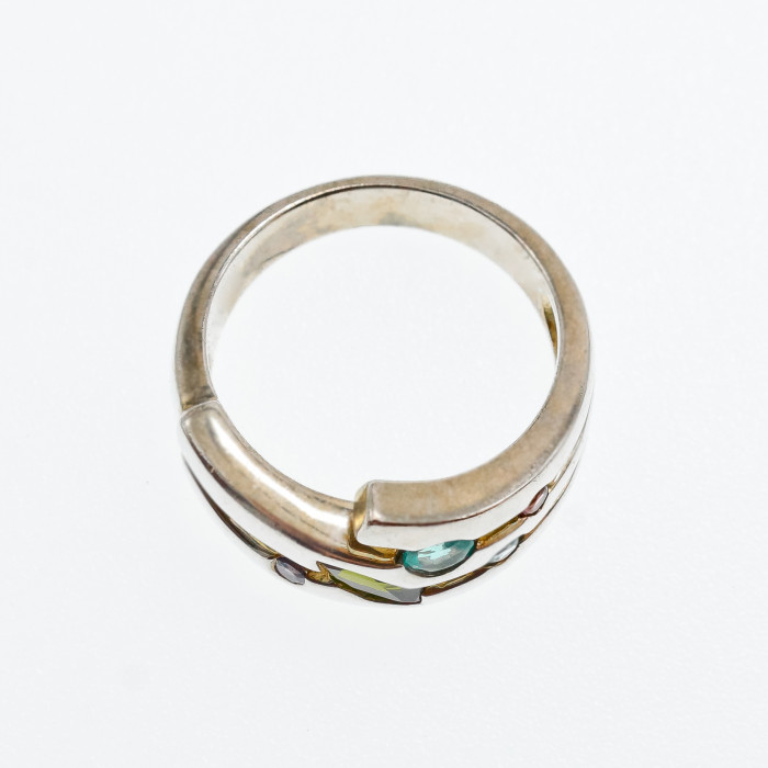 Sky Jewelry Серебряное кольцо с камнями шпинель  Минимализм