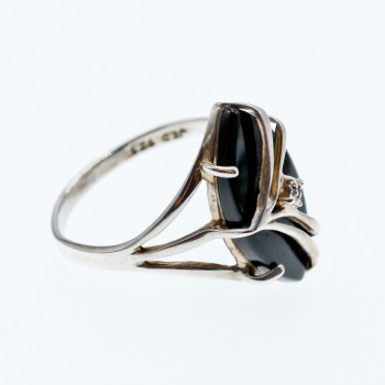 Sky Jewelry Серебряное кольцо с нефритом и бриллиантом