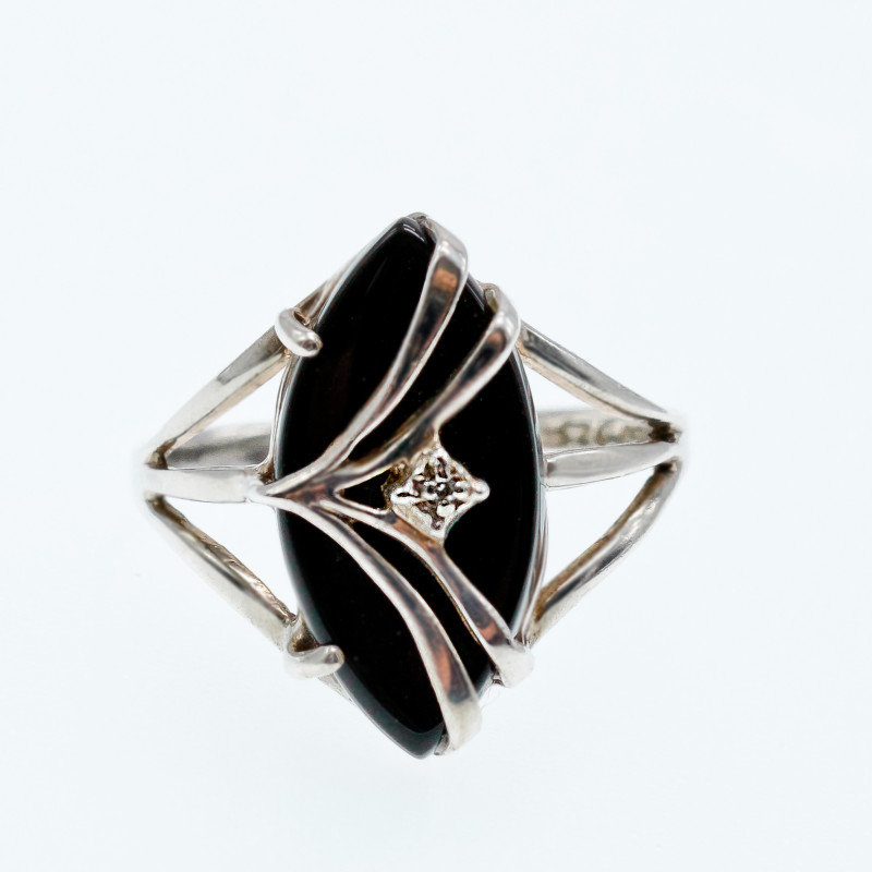 Sky Jewelry Серебряное кольцо с нефритом и бриллиантом