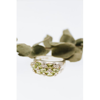 Sky Jewelry Серебряное кольцо с камнями хризолит