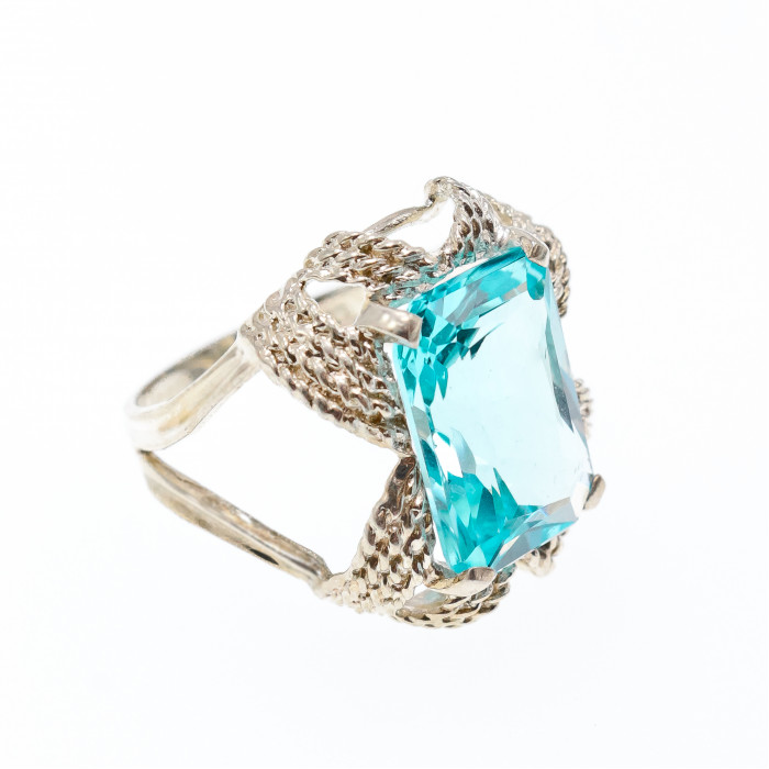 Sky Jewelry Серебряное кольцо с топазом  Фантастика