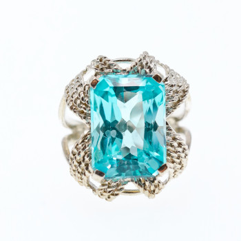 Sky Jewelry Серебряное кольцо с топазом  Фантастика