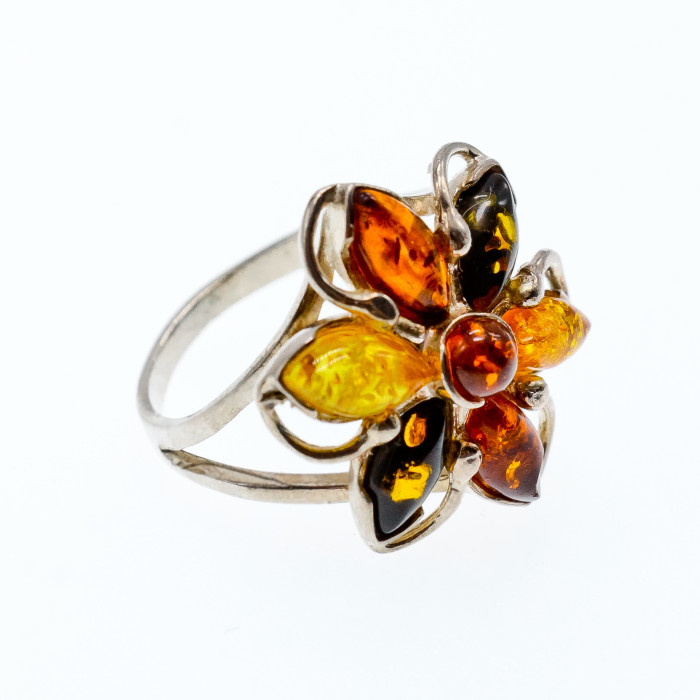 Sky Jewelry Серебряное кольцо с янтарем   Нежность