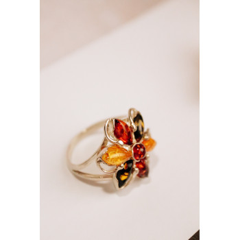 Sky Jewelry Серебряное кольцо с янтарем   Нежность