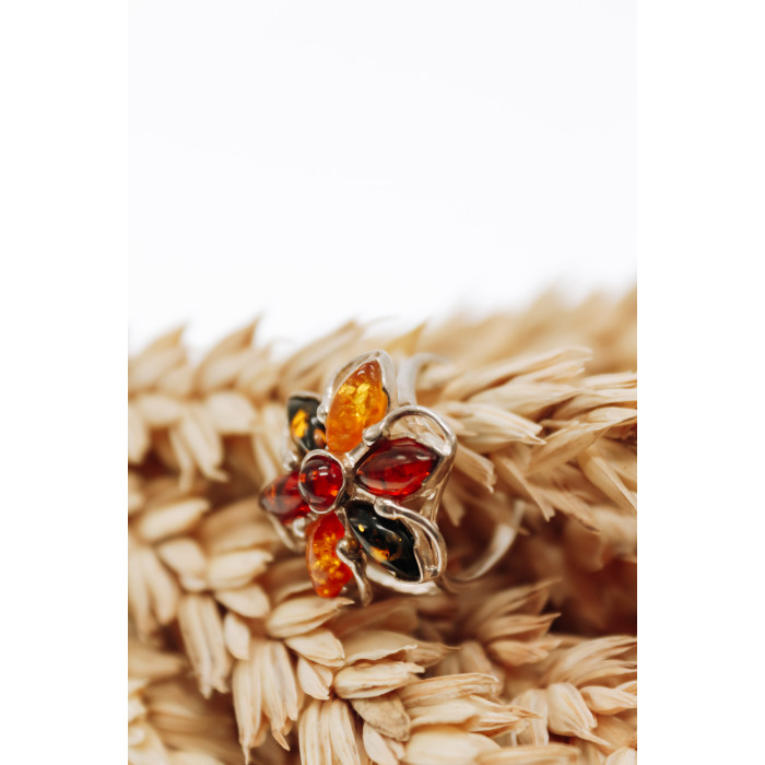 Sky Jewelry Серебряное кольцо с янтарем   Нежность