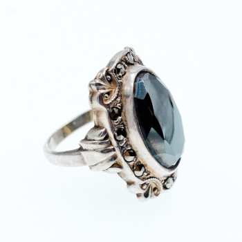 Sky Jewelry Серебряное кольцо с камнями гематит и марказит  Винтаж