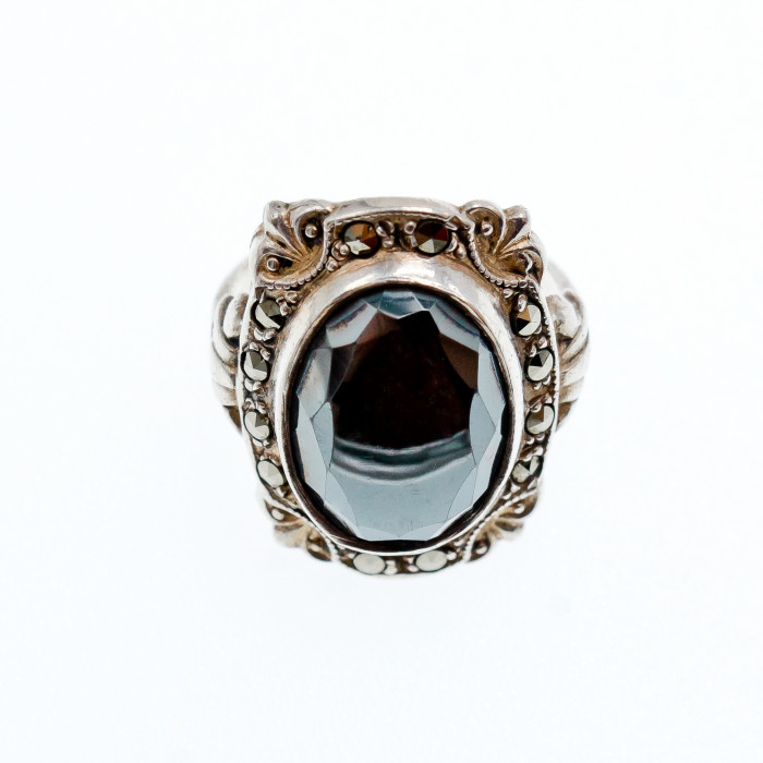Sky Jewelry Серебряное кольцо с камнями гематит и марказит  Винтаж