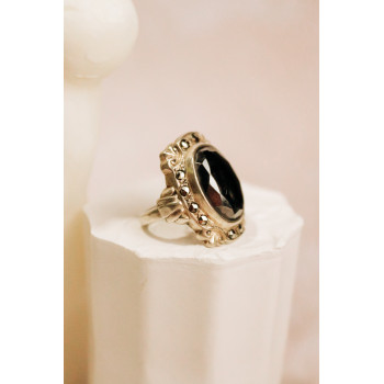 Sky Jewelry Серебряное кольцо с камнями гематит и марказит  Винтаж
