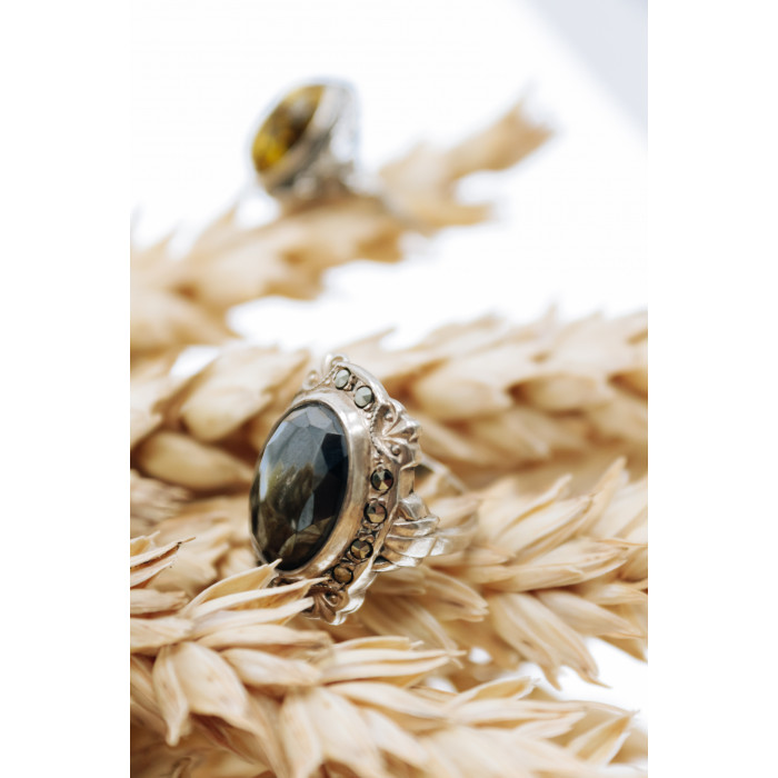 Sky Jewelry Серебряное кольцо с камнями гематит и марказит  Винтаж