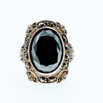 Sky Jewelry Серебряное кольцо с камнями гематит и марказит  Винтаж