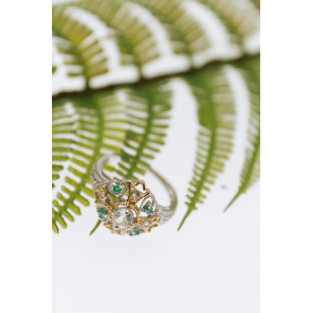 Sky Jewelry Серебряное кольцо с камнями гошенит и изумруд  Нежность