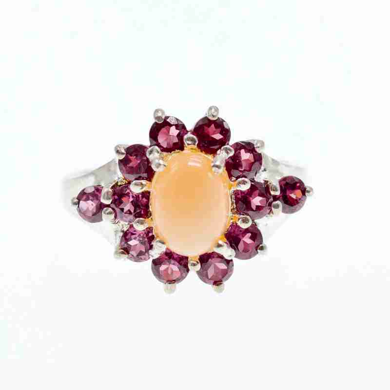 Sky Jewelry Серебряное кольцо с агатом и розовой шпинелью  Цветы
