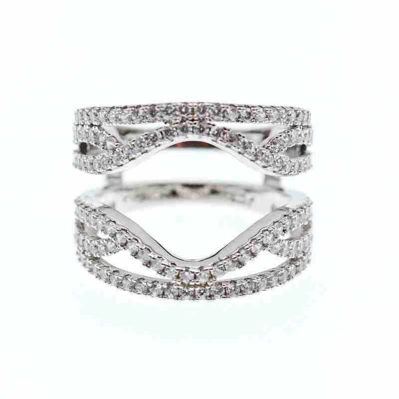 Sky Jewelry Серебряное кольцо с фианитами   Обаяние