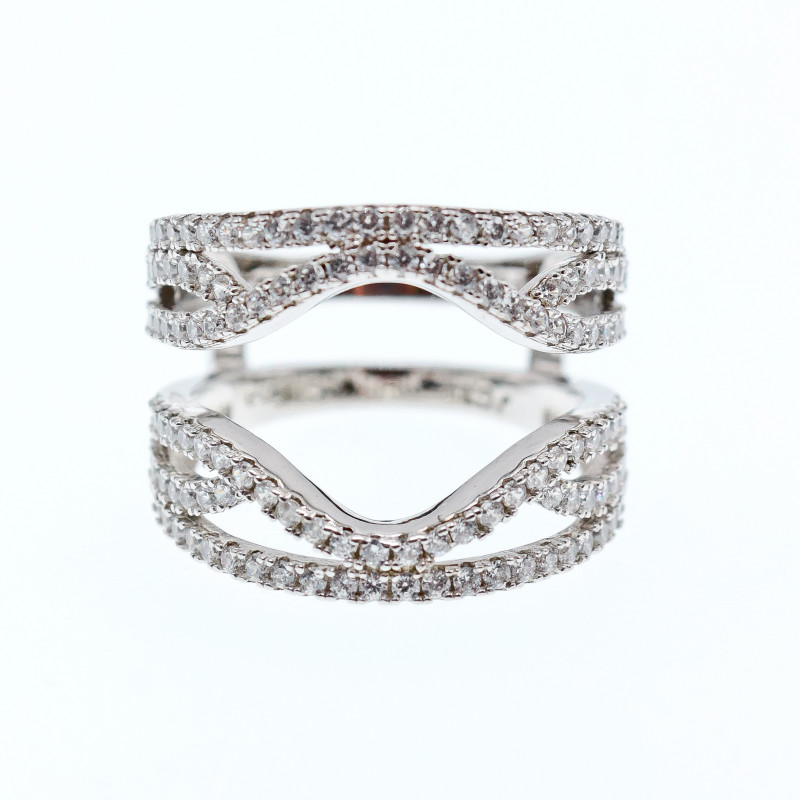 Sky Jewelry Серебряное кольцо с фианитами   Обаяние