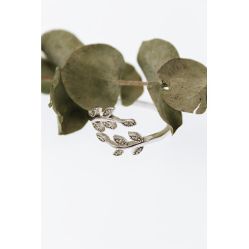 Sky Jewelry Серебряное кольцо с камнями белый топаз   Листва