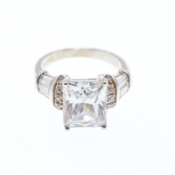 Sky Jewelry Серебряное кольцо с фианитами