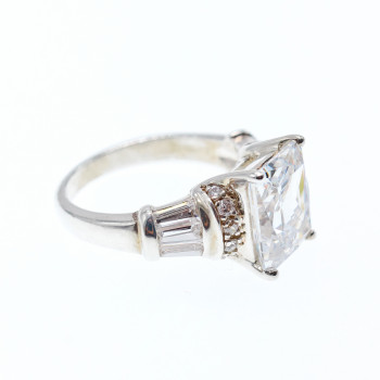 Sky Jewelry Серебряное кольцо с фианитами