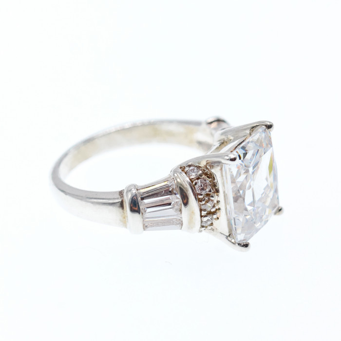 Sky Jewelry Серебряное кольцо с фианитами