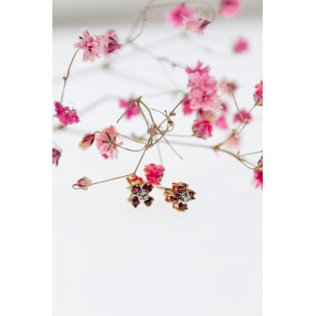 Sky Jewelry Золотые серьги с рубином и бриллиантом  Цветы