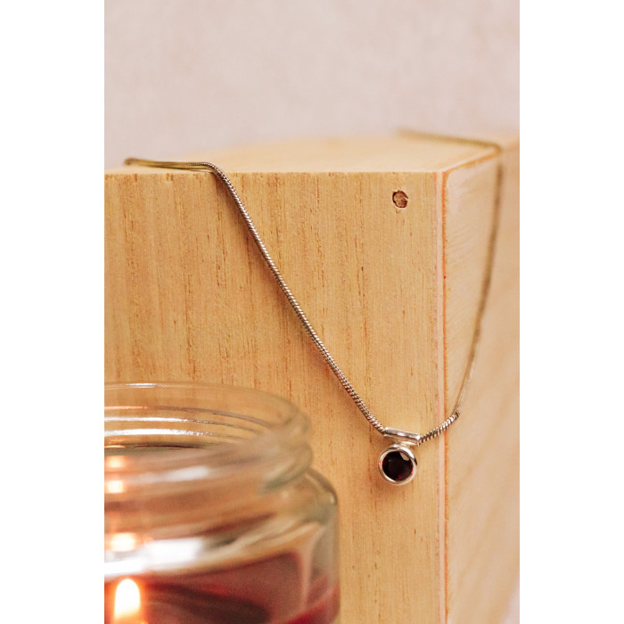 Sky Jewelry Серебряное ожерелье с гранатом  Винтаж