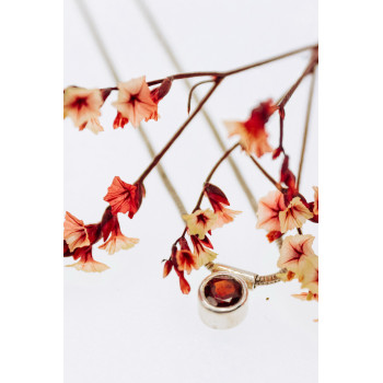 Sky Jewelry Серебряное ожерелье с гранатом  Винтаж