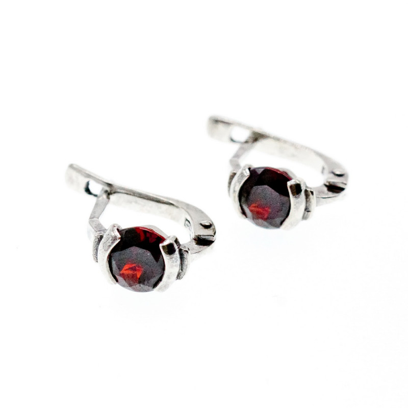 Sky Jewelry Серебряные серьги с гранатом