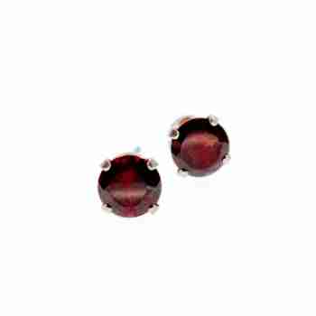 Sky Jewelry Серебряные серьги-гвоздики с гранатом