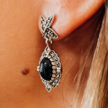 Sky Jewelry Серебряные серьги с марказитом и ониксом