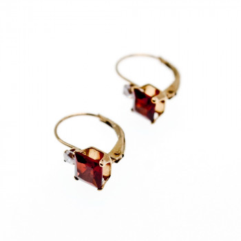 Sky Jewelry Золотые серьги с гранатом и бериллом